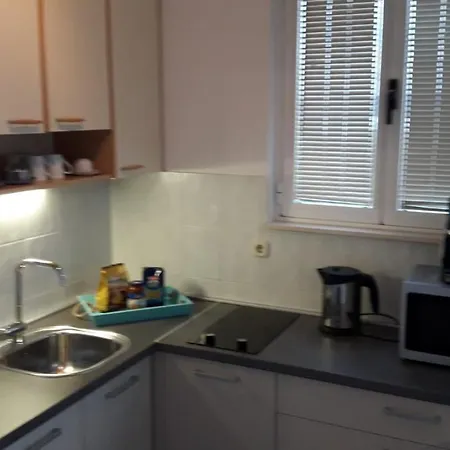 Lucic, Marusici Apartment