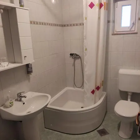Apartment Lucic, Marusici *