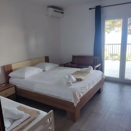 Lucic, Marusici Apartment